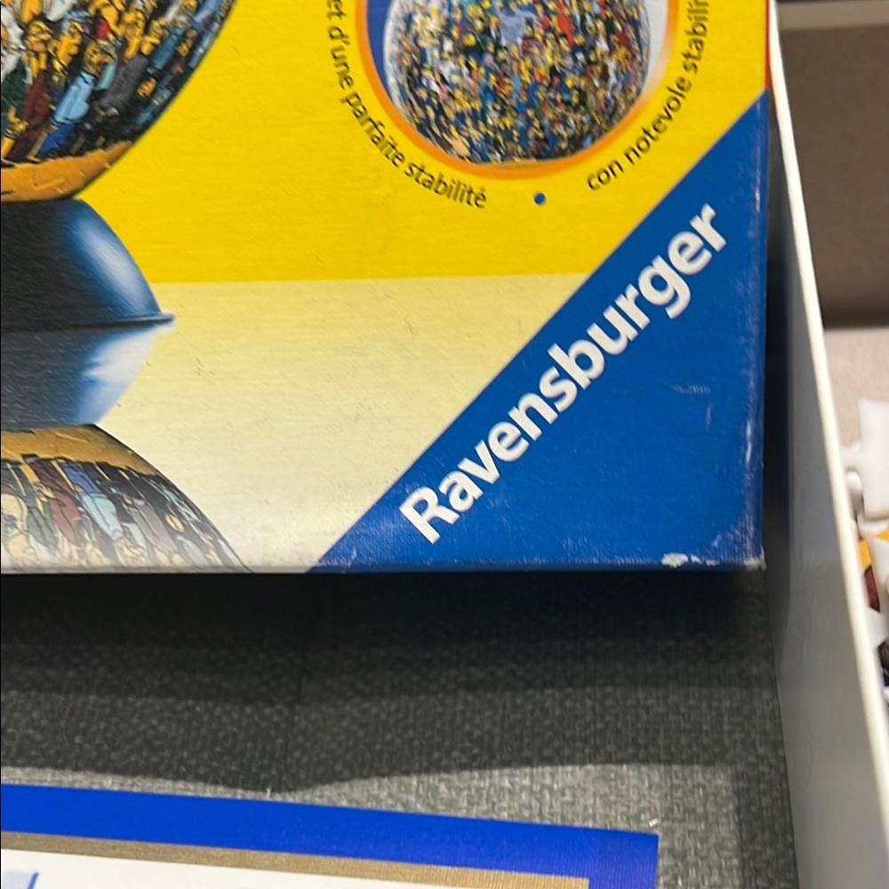 Ravensburger 🔴3/$25! 🔴 The Simpsons Puzzleball 240 piece jigsaw puzzle - Picture 10 of 12